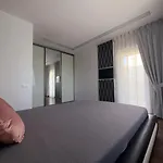 25c