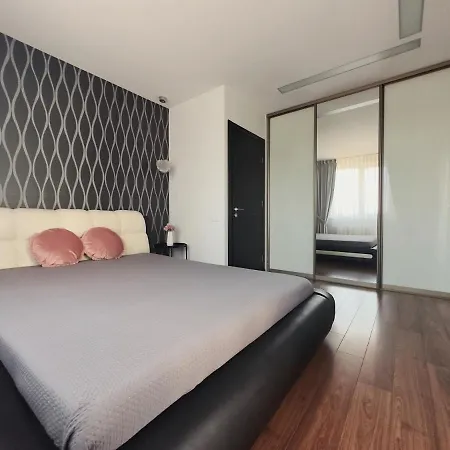 25c * Κλαϊπέντα